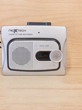 Nexxtech 1419905 Portable Cassette Tape Recorder with VOX